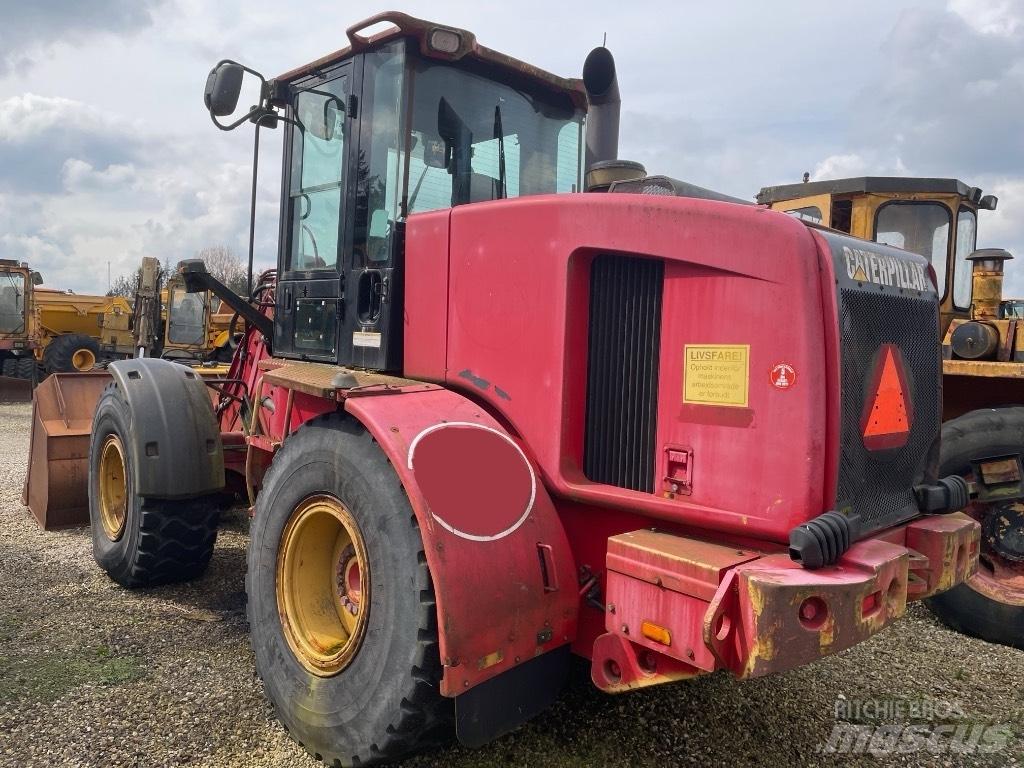 CAT 924G Incarcator pe pneuri