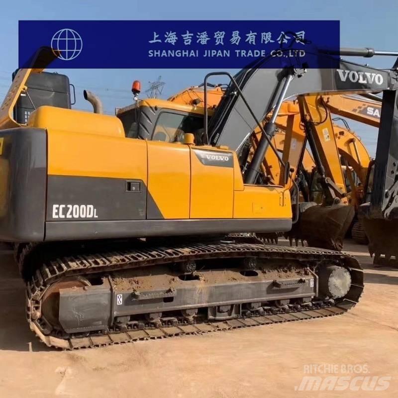 Volvo EC 200 Excavatoare pe șenile
