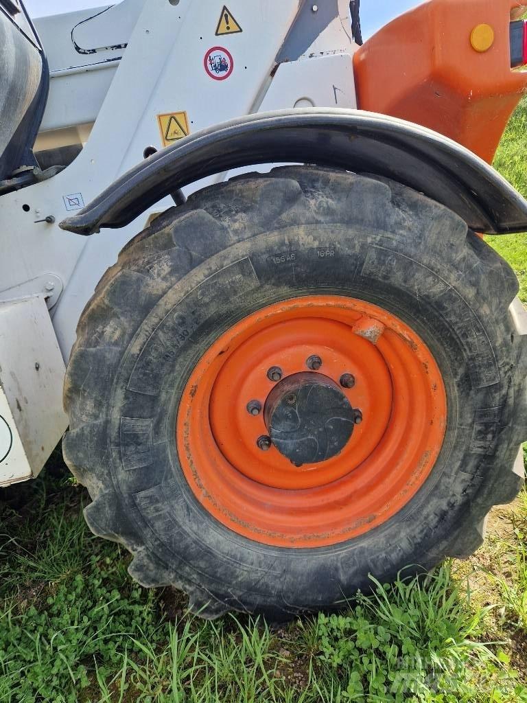 Bobcat T35120 Stivuitoare telescopice