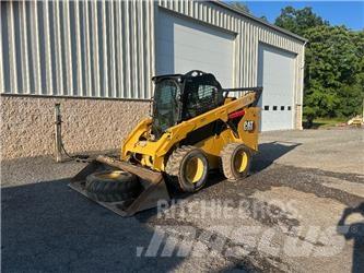 CAT 272 D3 Mini incarcator