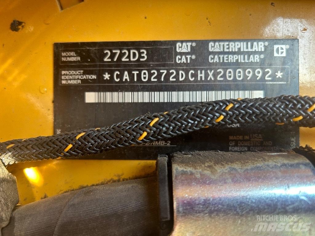 CAT 272 D3 Mini incarcator