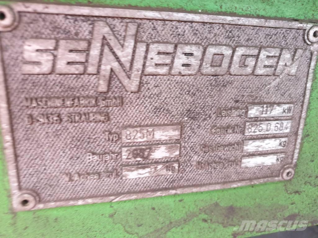 Sennebogen 825M-C Paleta de manipulare