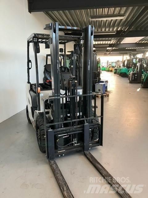 Mitsubishi FD25N3 Stivuitor diesel