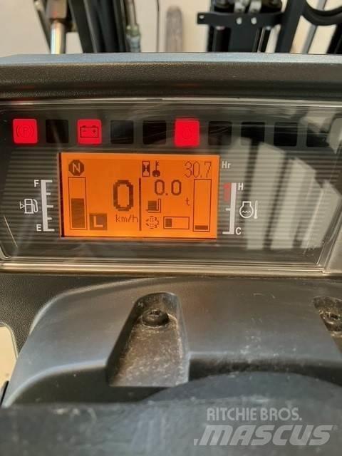 Mitsubishi FD25N3 Stivuitor diesel