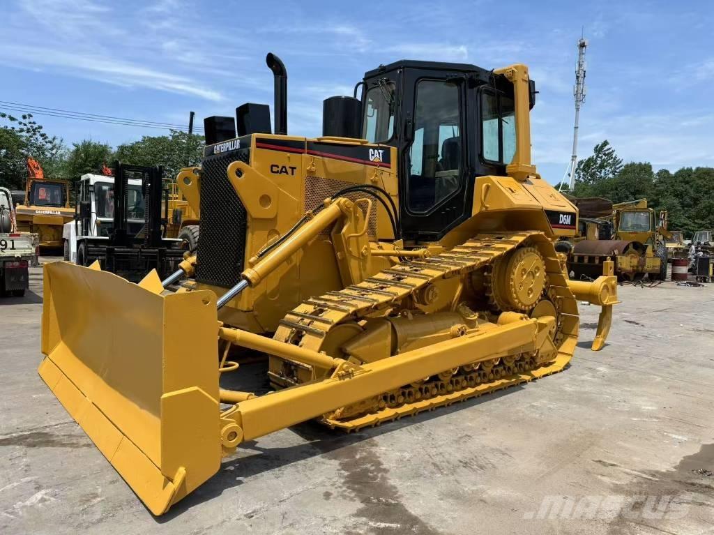 CAT D 6 M Buldozere pe senile