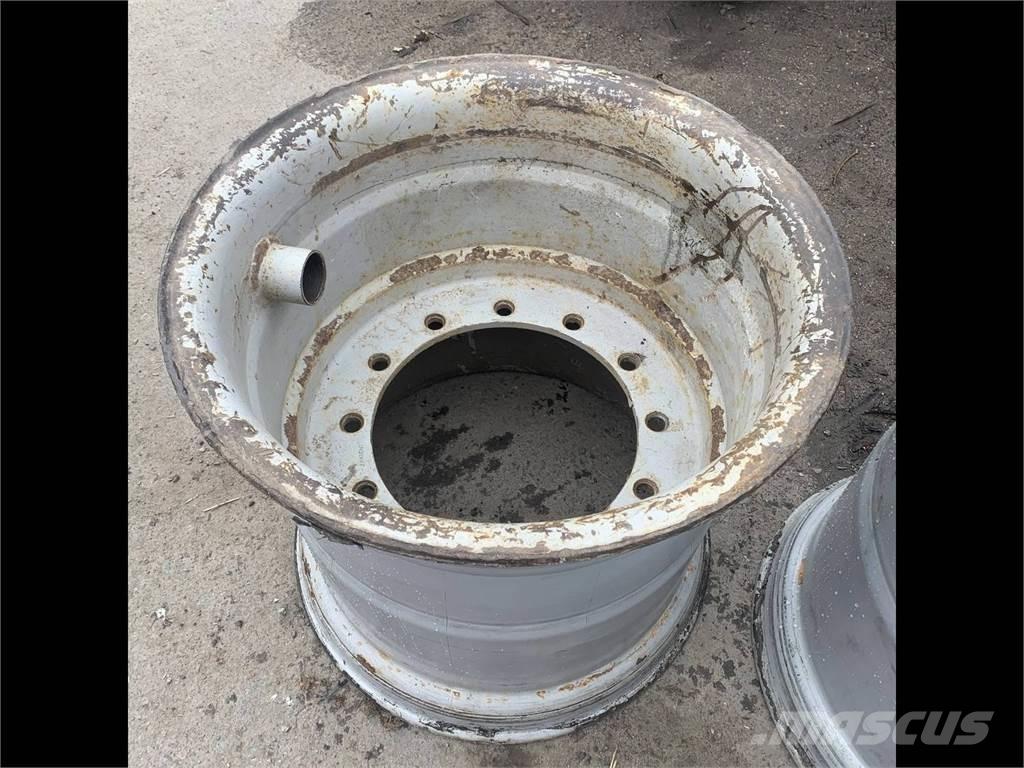 Gremo 1350 24x26,5 Anvelope, roti si jante