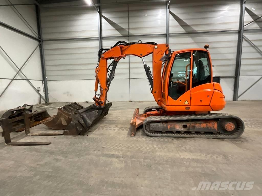 Mecalac 10 MCR Excavatoare pe șenile
