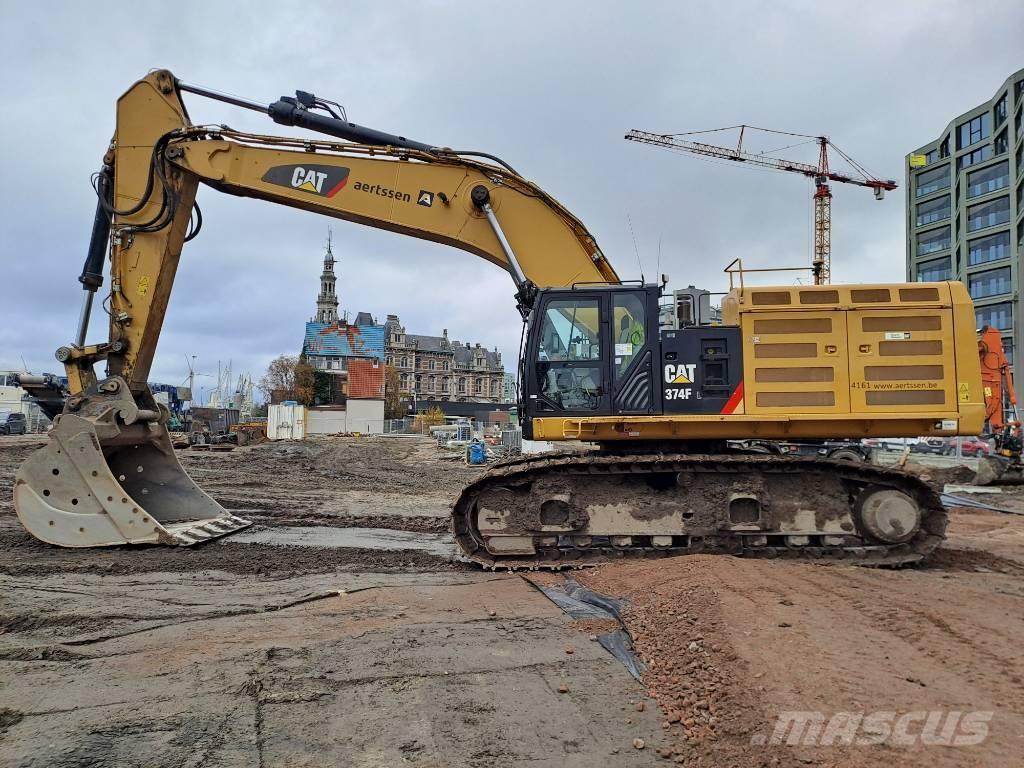 CAT 374FL Excavatoare pe șenile
