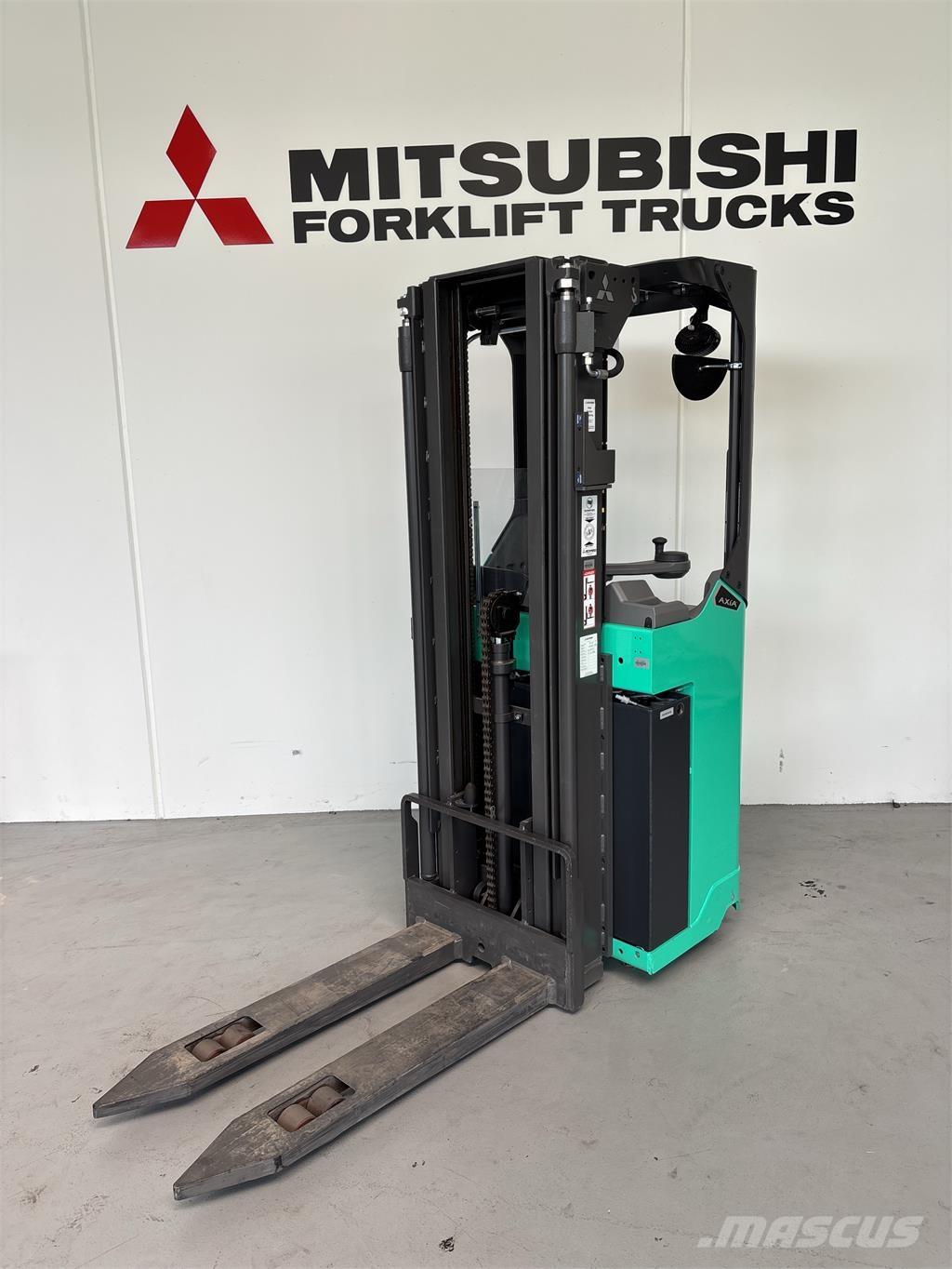 Mitsubishi SBR16N2 Transpaleti autopropulsanti