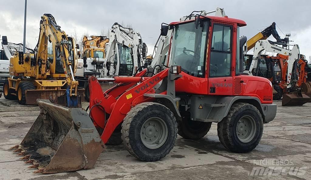 Volvo L 30 G Incarcator pe pneuri