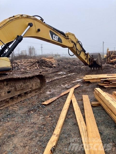 CAT 330 D Excavatoare pe șenile
