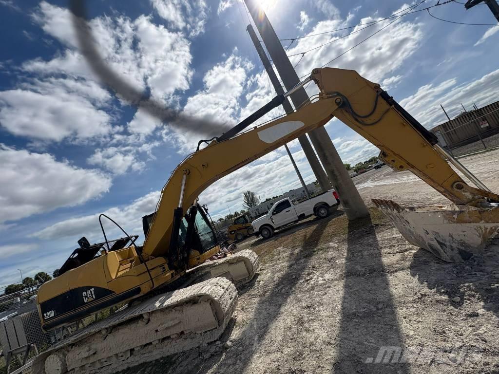 CAT 320 D L Excavatoare pe șenile
