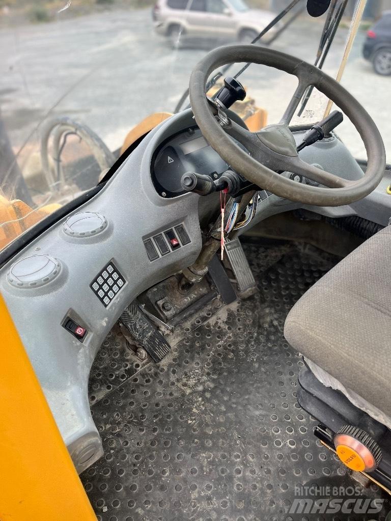 Volvo L 150 E Incarcator pe pneuri