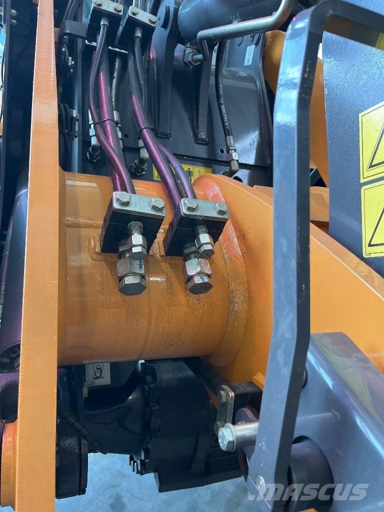 CASE 521 G Evolution Incarcator pe pneuri