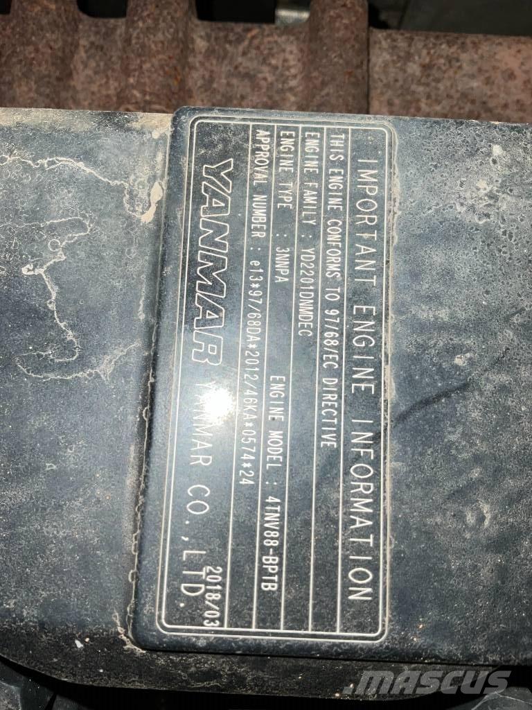 Takeuchi TB 250 Mini excavatoare < 7t