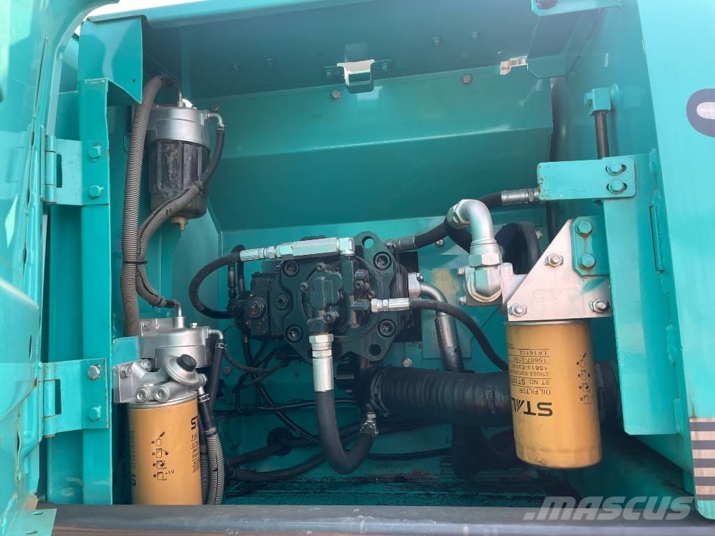 Kobelco SK 200 Excavatoare pe șenile
