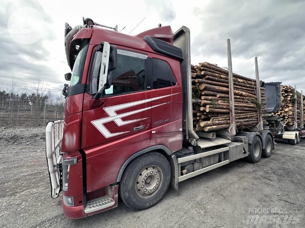 Volvo FH 16 650 Camion pentru lemne