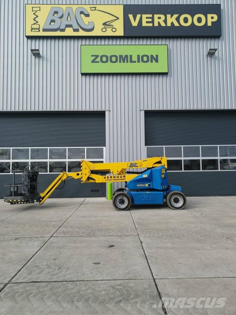 JLG M 450 AJ Nacele cu brat articulat