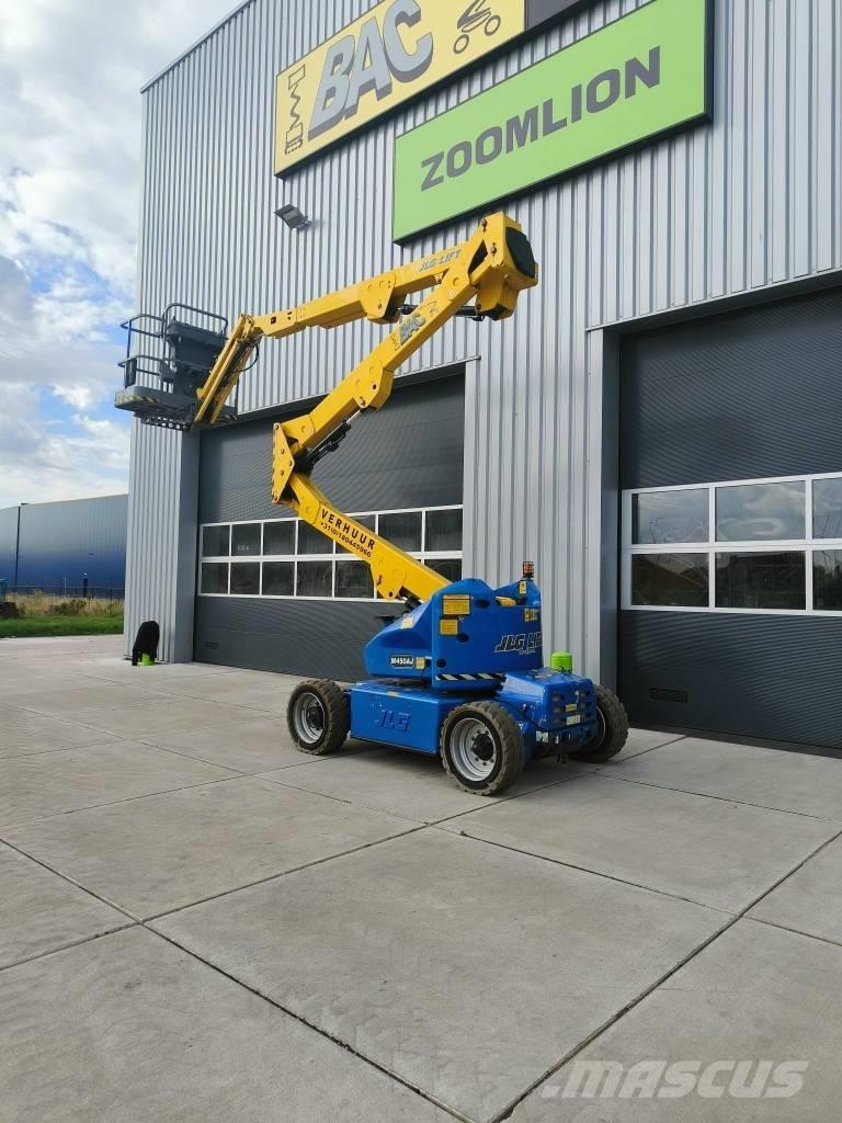 JLG M 450 AJ Nacele cu brat articulat