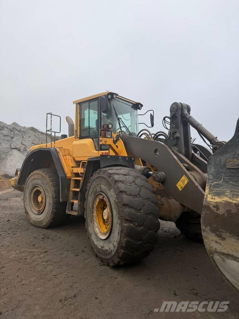 Volvo L180F Incarcator pe pneuri