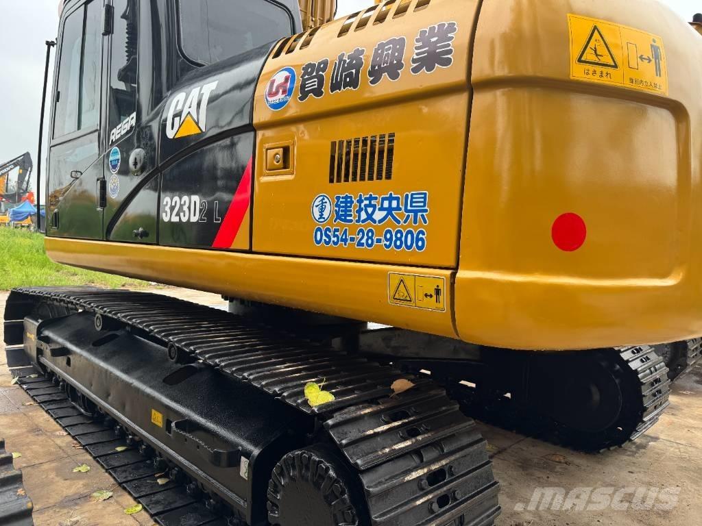 CAT 323D2 Excavatoare pe șenile
