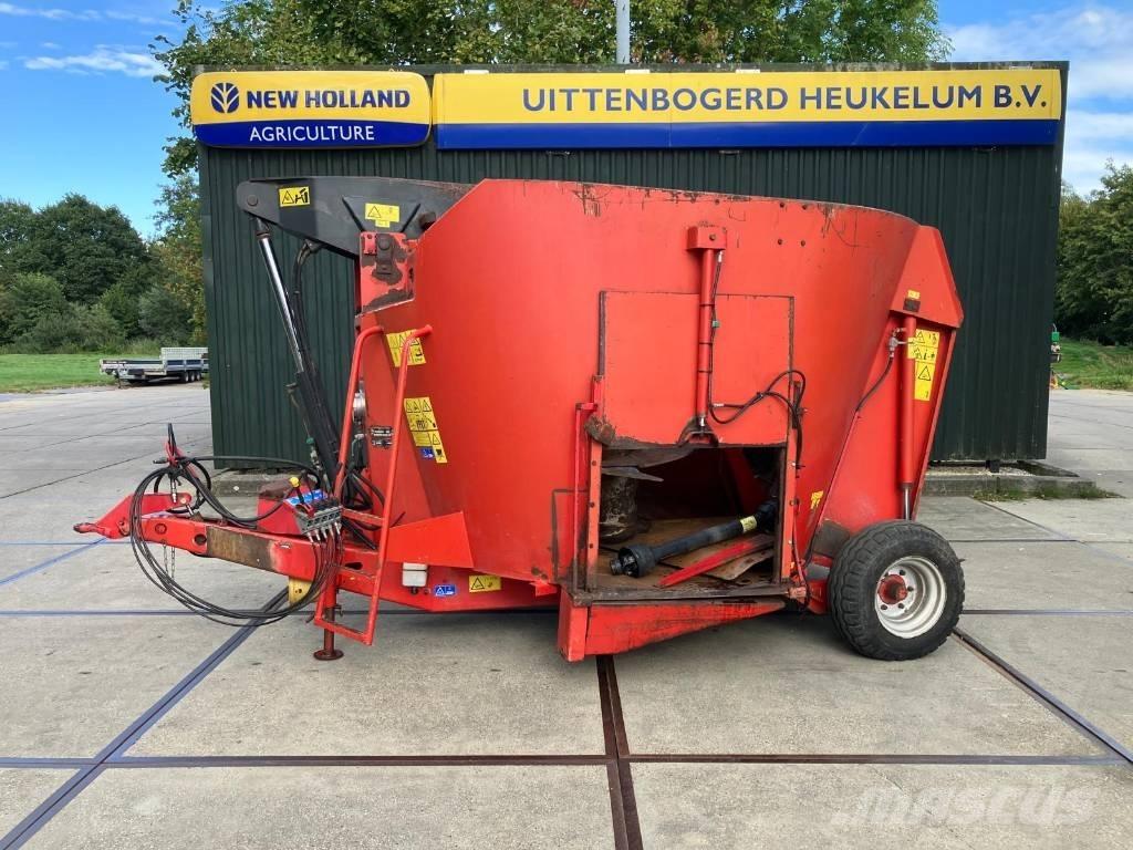 Trioliet GIGANT 900 Mixere furaje
