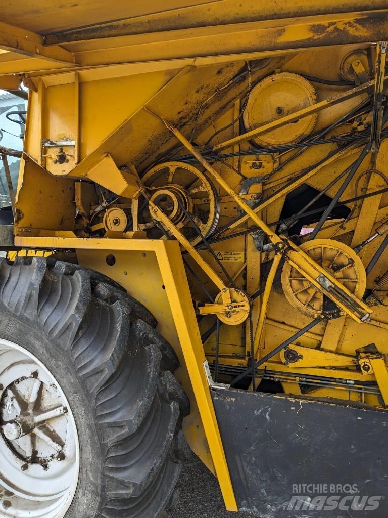 Sampo-Rosenlew 2050 Combine de secerat