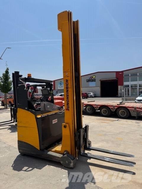 Jungheinrich ETV 216 Stivuitor cu catarg retractabil