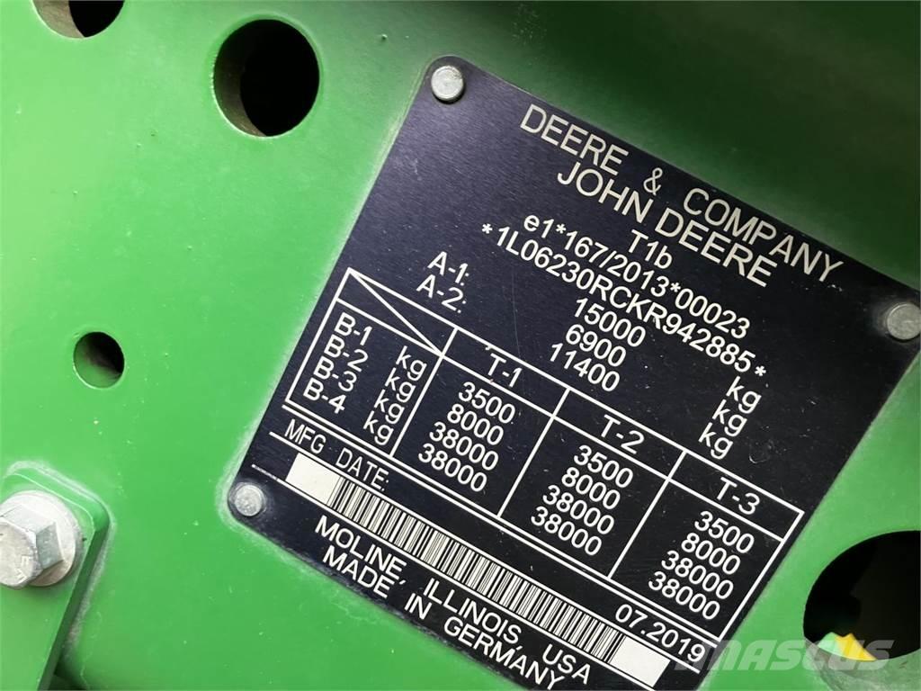 John Deere 6230R Tractoare
