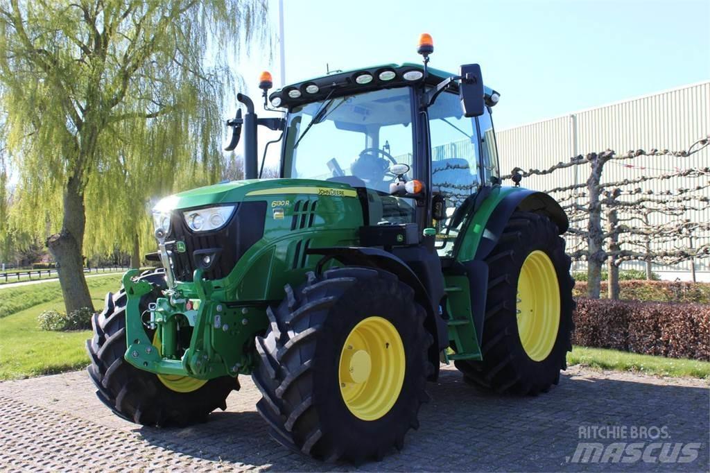 John Deere 6130R Tractoare