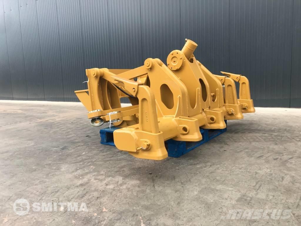 CAT 12M3 Scarificatoare