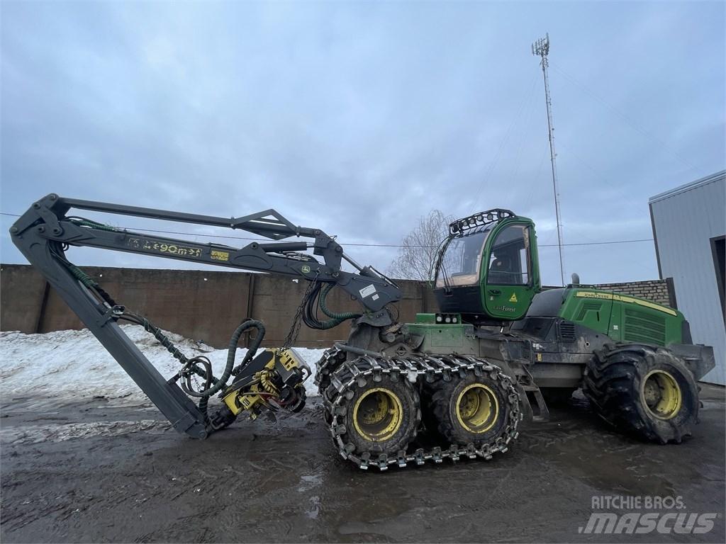 John Deere 1070G Combine forestiere