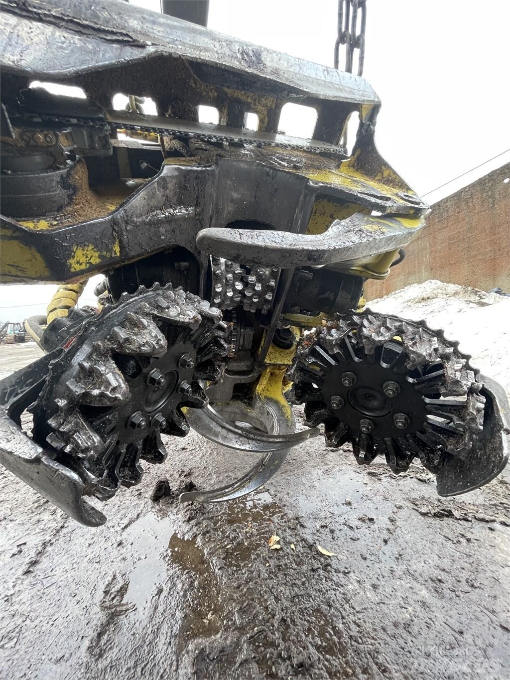 John Deere 1070G Combine forestiere