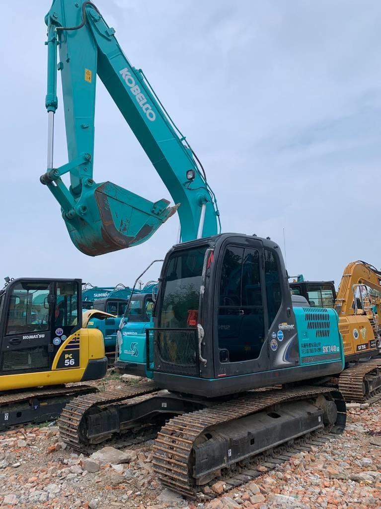 Kobelco SK 140 Excavatoare 7t - 12t