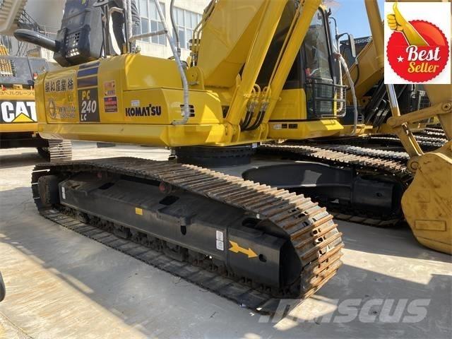Komatsu PC 210 LC Excavatoare pe șenile
