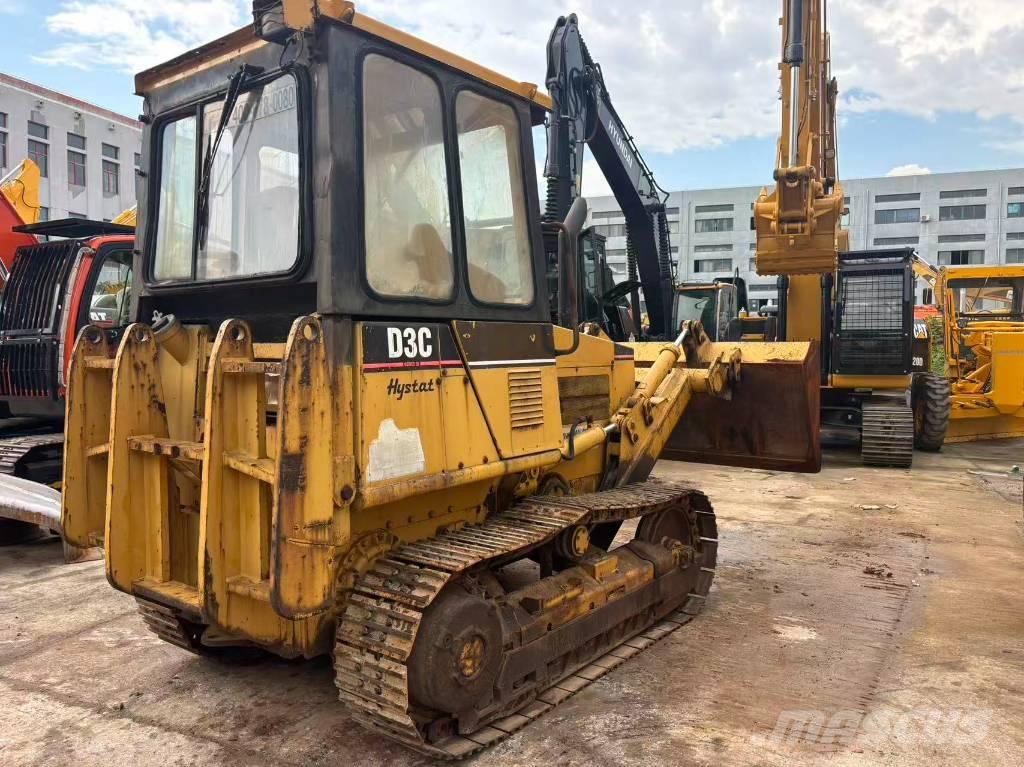 CAT D3C Buldozere pe senile
