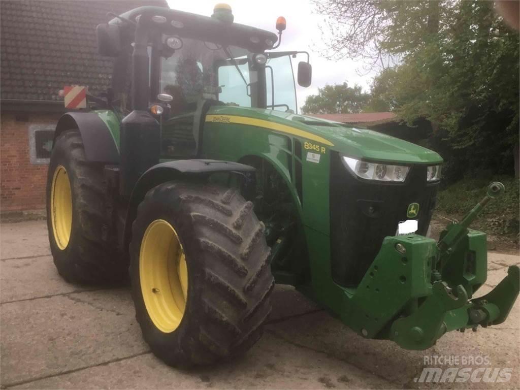 John Deere 8345R Tractoare