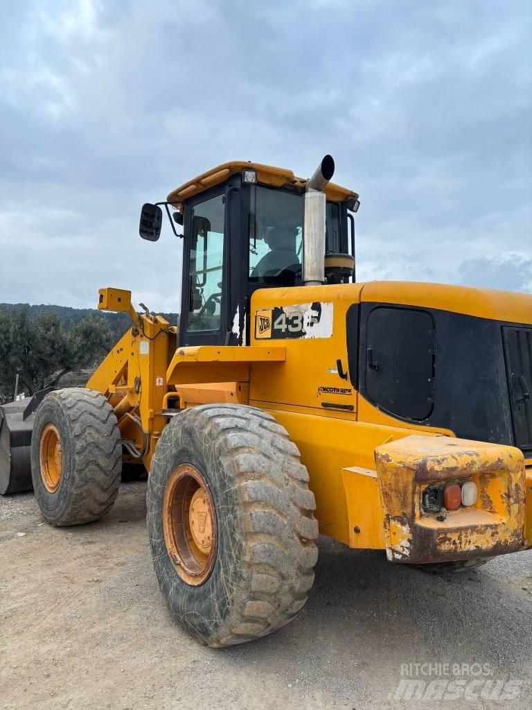 JCB 436 Incarcator pe pneuri