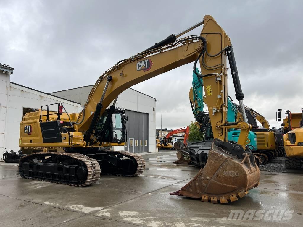 CAT 352 Excavatoare pe șenile

