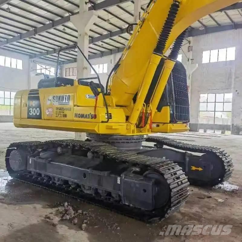 Komatsu PC300-7 Excavatoare pe șenile

