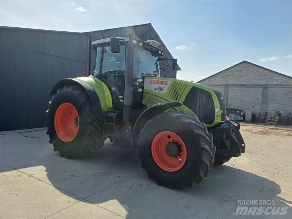 CLAAS Axion 850 Tractoare