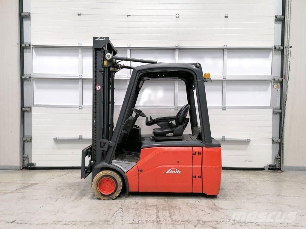 Linde E20L-01 Stivuitor electric