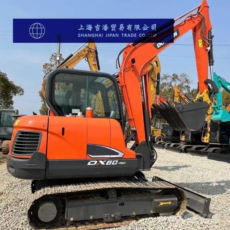 Doosan DX 60-9C Mini excavatoare < 7t