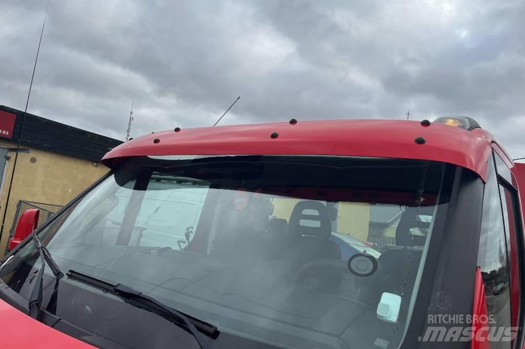 Iveco Daily 70C18H/P Vehicule de recuperare