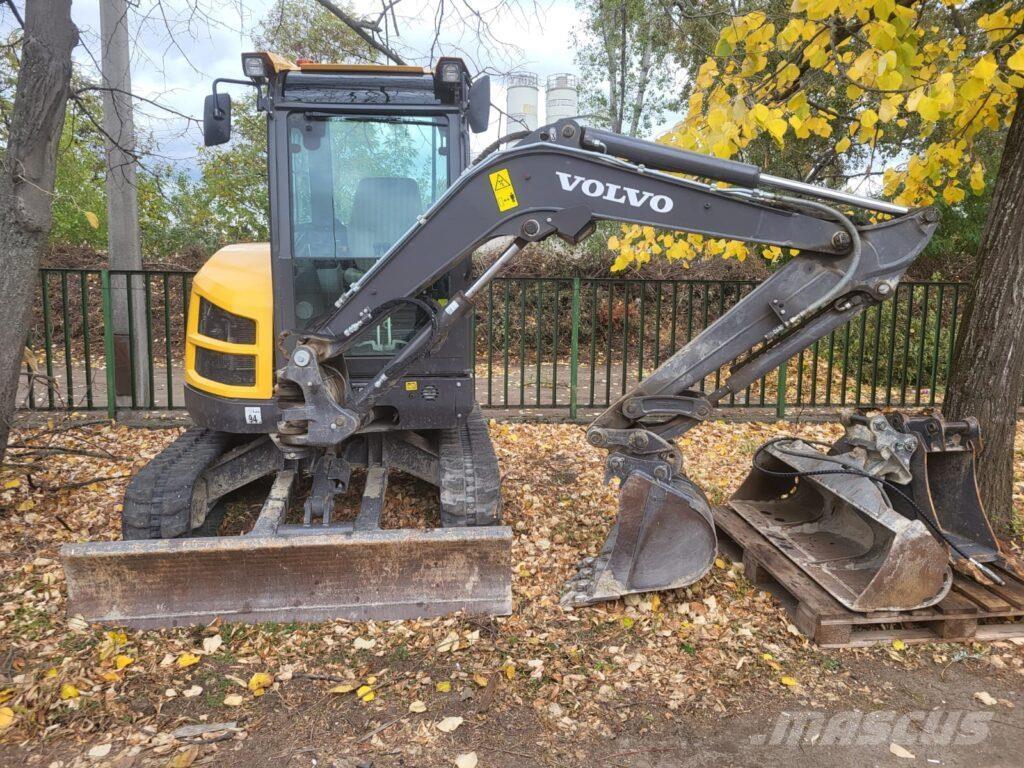 Volvo ECR35D Mini excavatoare < 7t