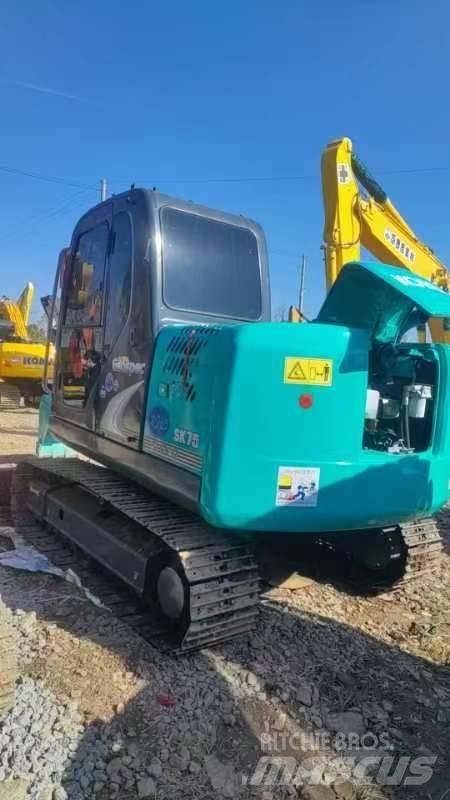Kobelco SK 75 Excavatoare pe șenile
