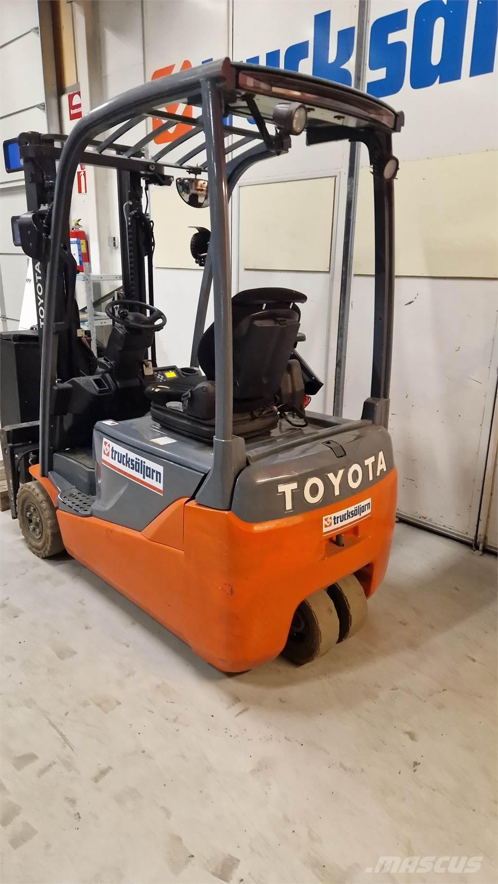 Toyota 8FBE16T Stivuitor electric