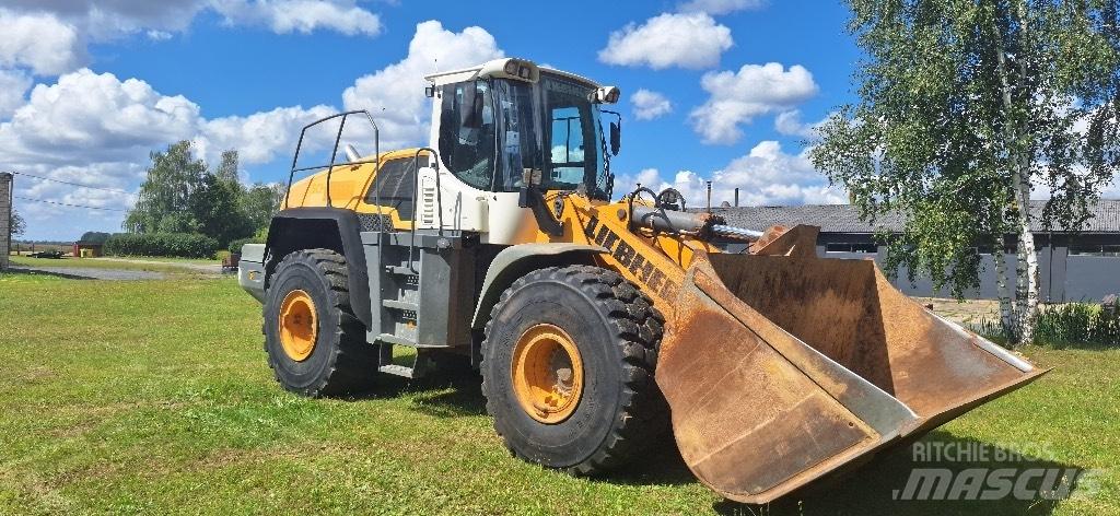 Liebherr L 576 Incarcator pe pneuri