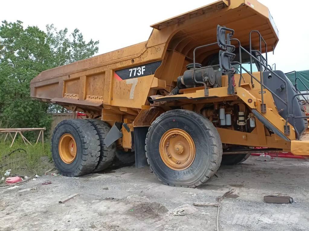 CAT 773 F Camioane cu basculante rigide
