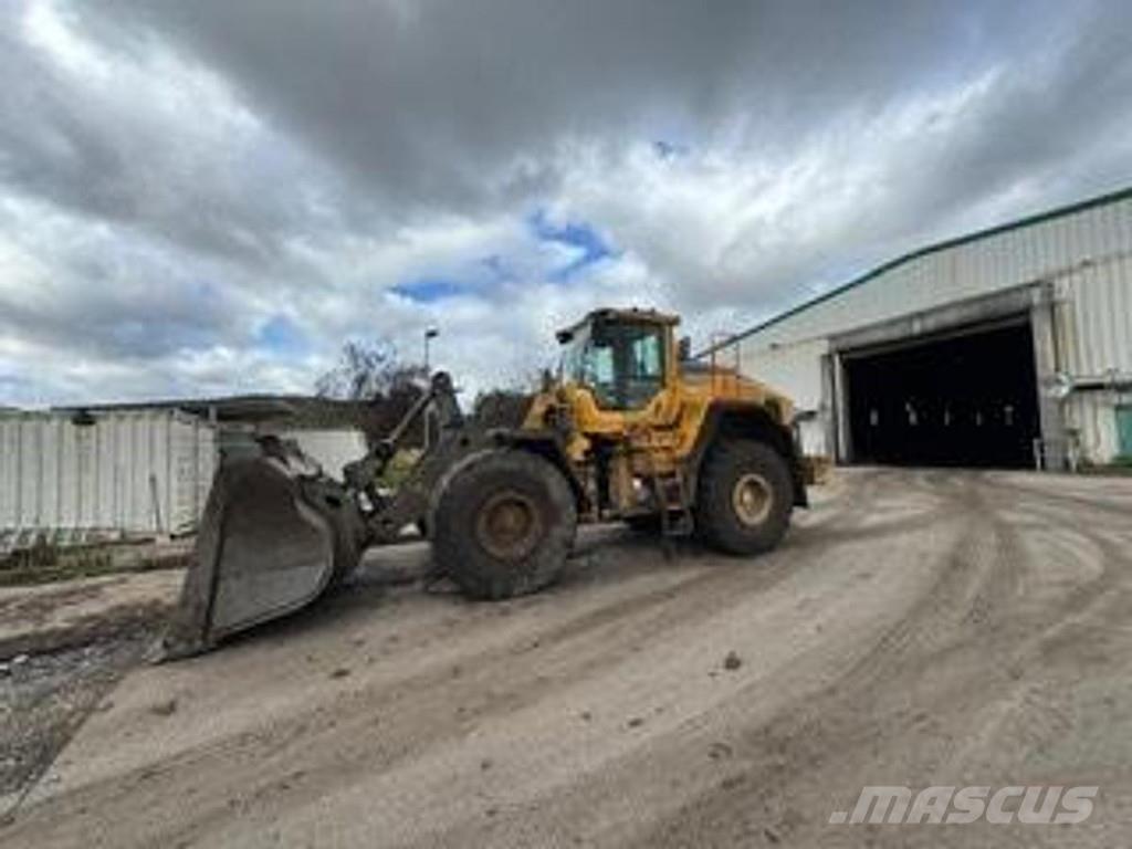 Volvo L150H Incarcator pe pneuri